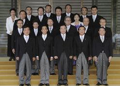 日本组阁,政策调整与政治格局演变