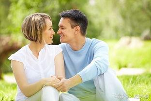 老公和他姐姐很亲密,老公与姐姐的深厚情感